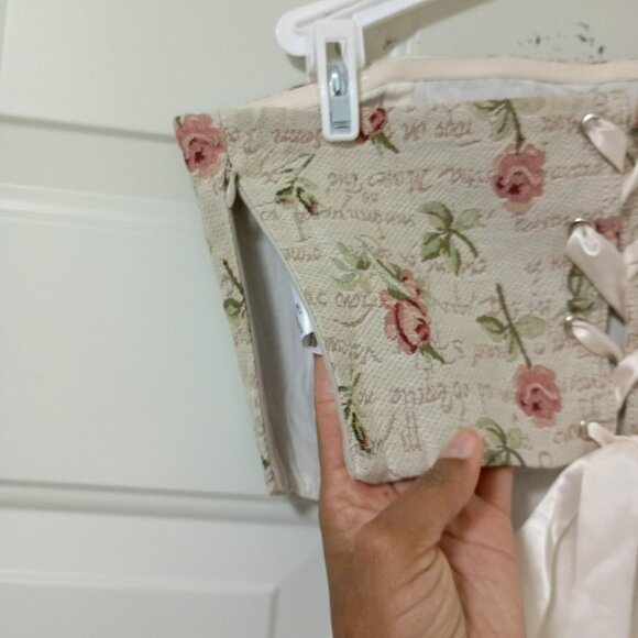 Steps New York Floral Corset Top With Lace-Up Back & Ribbon Sash Size S Womens - Picture 6 of 10